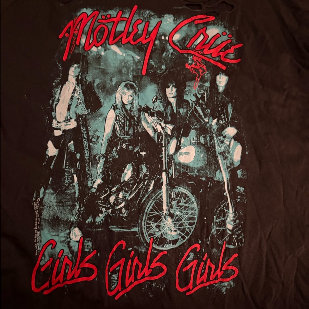 Mötley Crüe "Girls Girls Girls" Black Graphic Tee